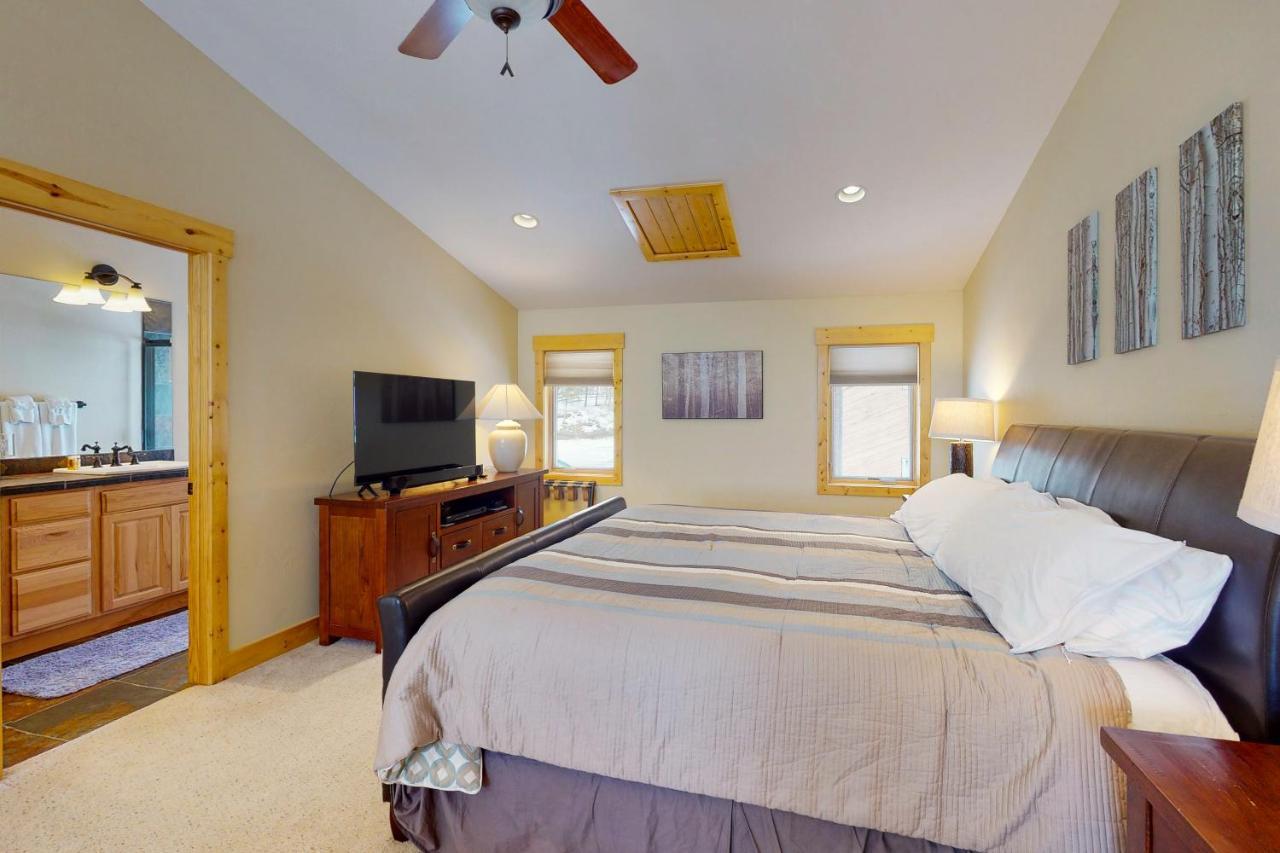 הוילה פרייזר Spruce Ridge Retreat מראה חיצוני תמונה