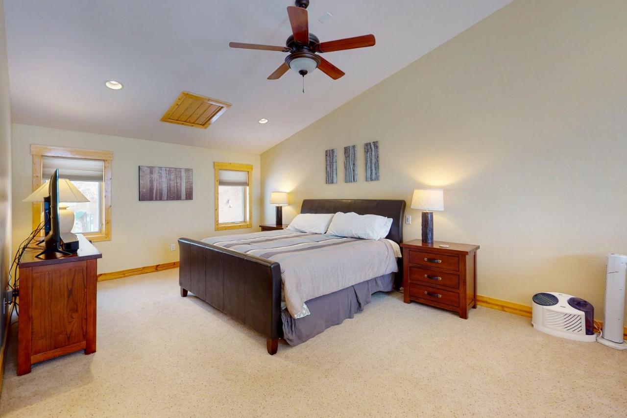 הוילה פרייזר Spruce Ridge Retreat מראה חיצוני תמונה